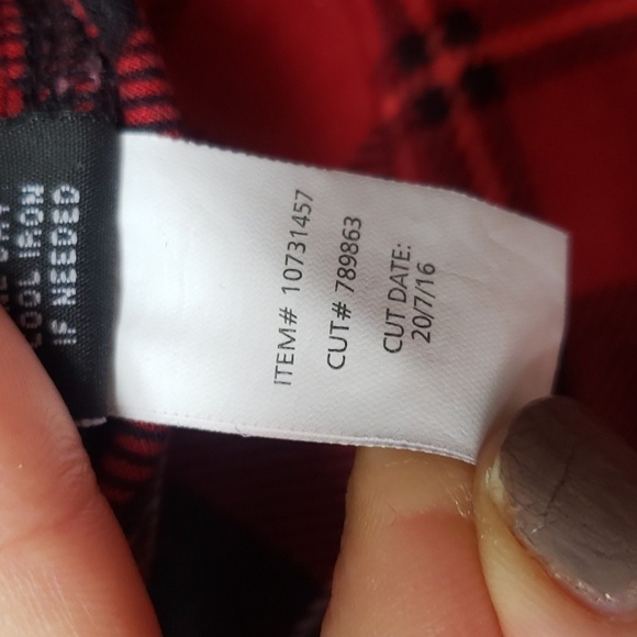Torrid Red Black Plaid Cropped Pixie Ponte Pants 3x - Picture 7 of 9
